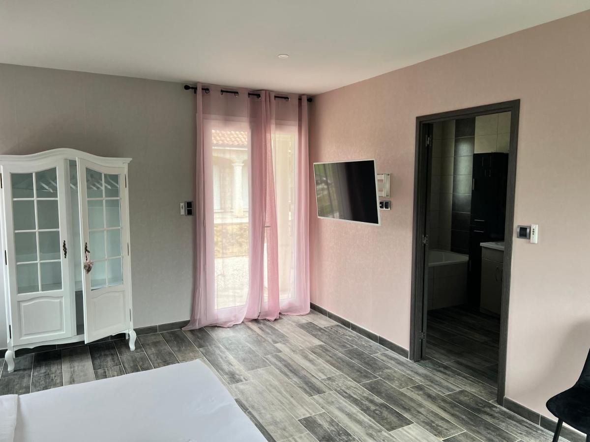 Lamarche-Sur-Saone Chez Saliha Et Serge מראה חיצוני תמונה